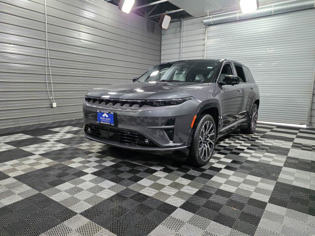 Used 2025 Jeep Wagoneer S Limited image 48