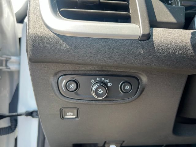 Used 2023 GMC Terrain SLT w/ LPO, Floor Liner Package AWD/4WD image 27