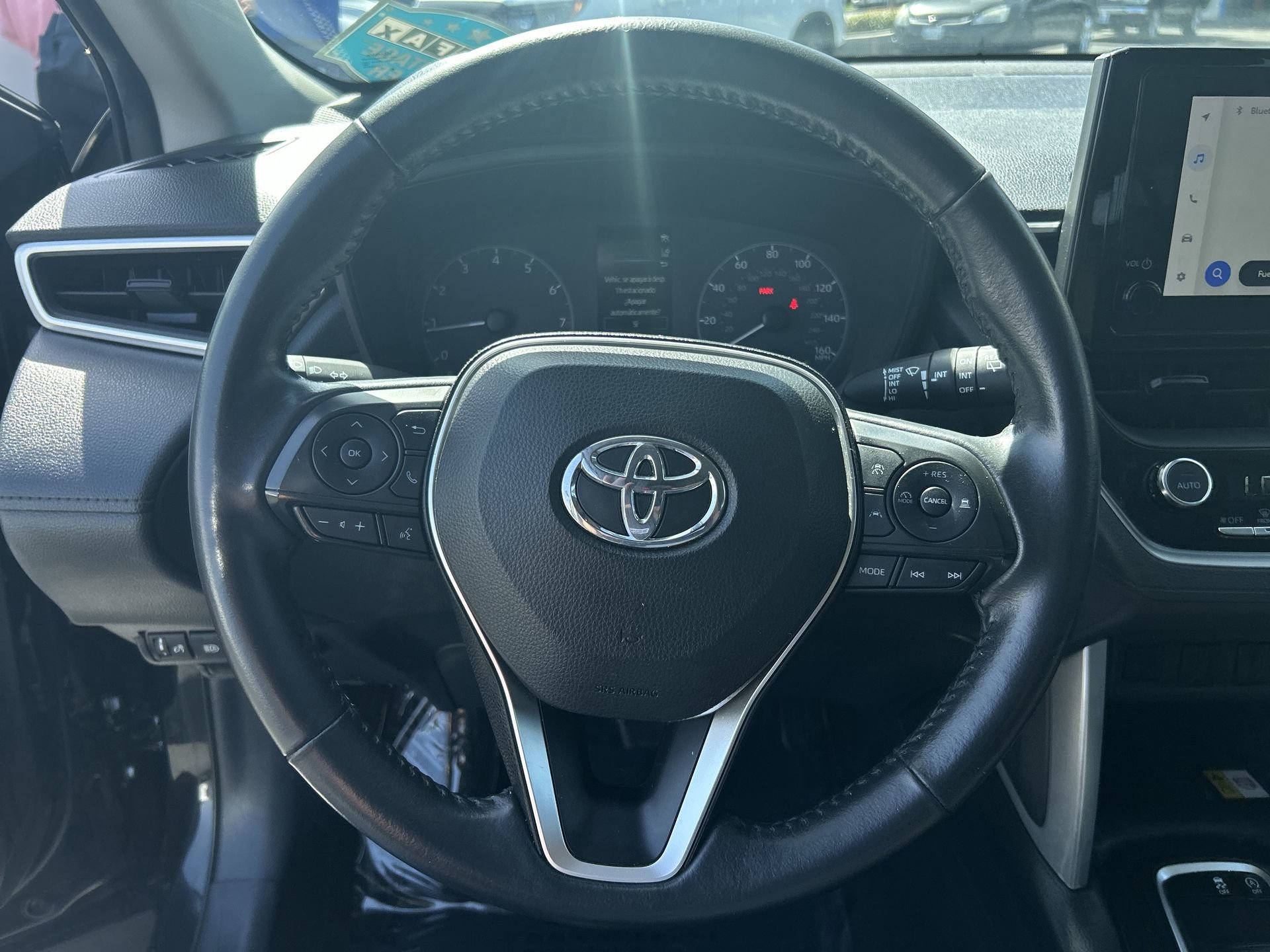 Used 2023 Toyota Corolla Cross LE FWD image 11