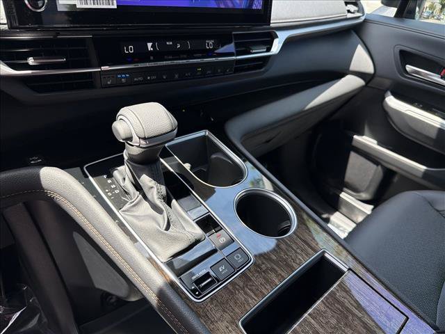 New 2026 Toyota Sienna Platinum AWD/4WD image 19