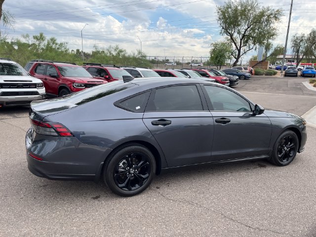 Certified 2025 Honda Accord SE image 13