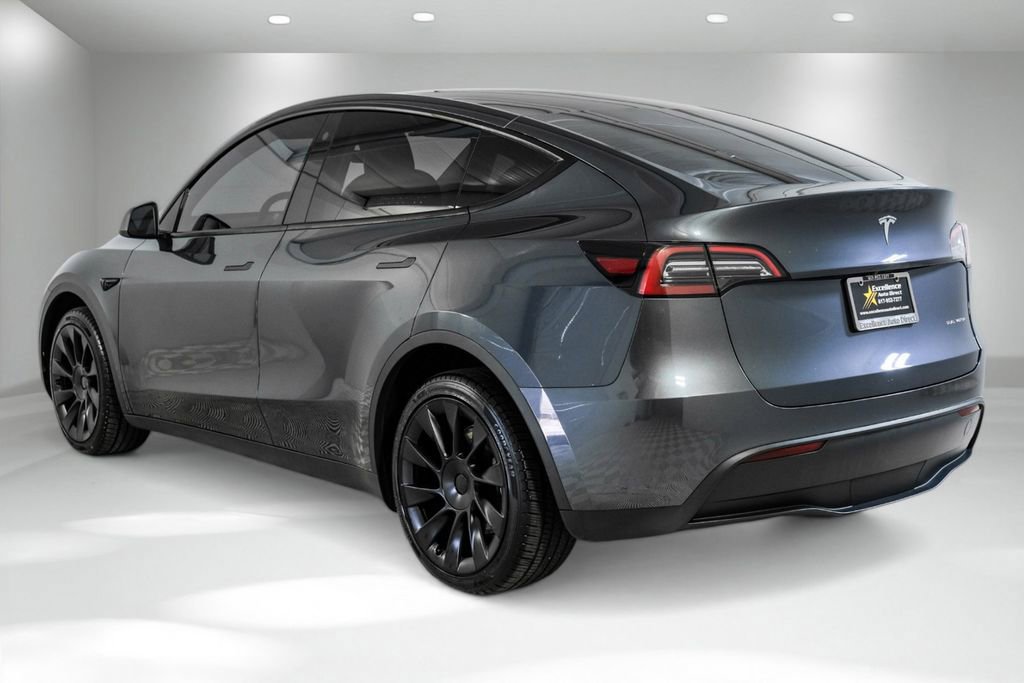 Used 2023 Tesla Model Y Long Range AWD/4WD image 9