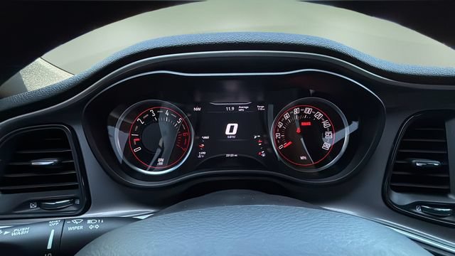 Used 2022 Dodge Challenger R/T Scat Pack RWD image 15