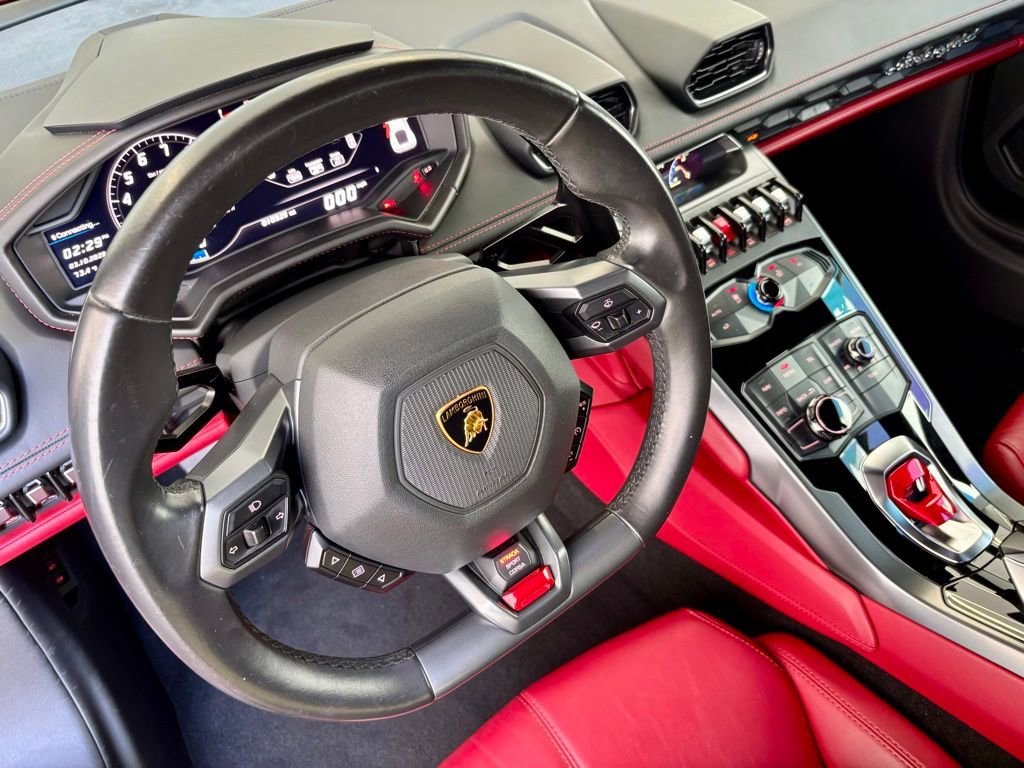 Used 2016 Lamborghini Huracan LP 580-2 image 14