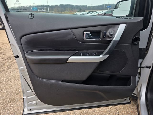 Used 2013 Ford Edge SE image 5