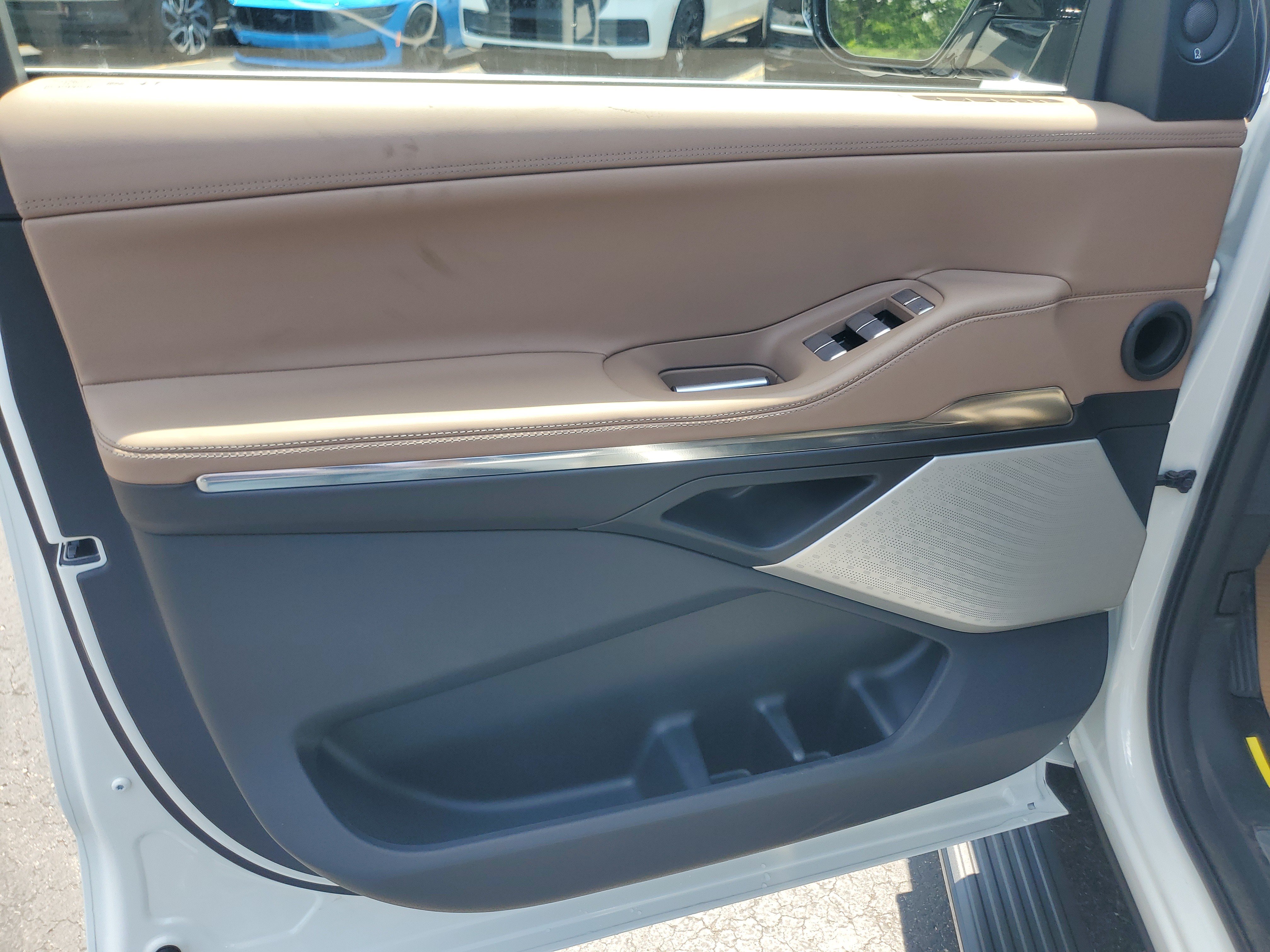 New 2027 Lincoln Navigator Black Label AWD/4WD image 8