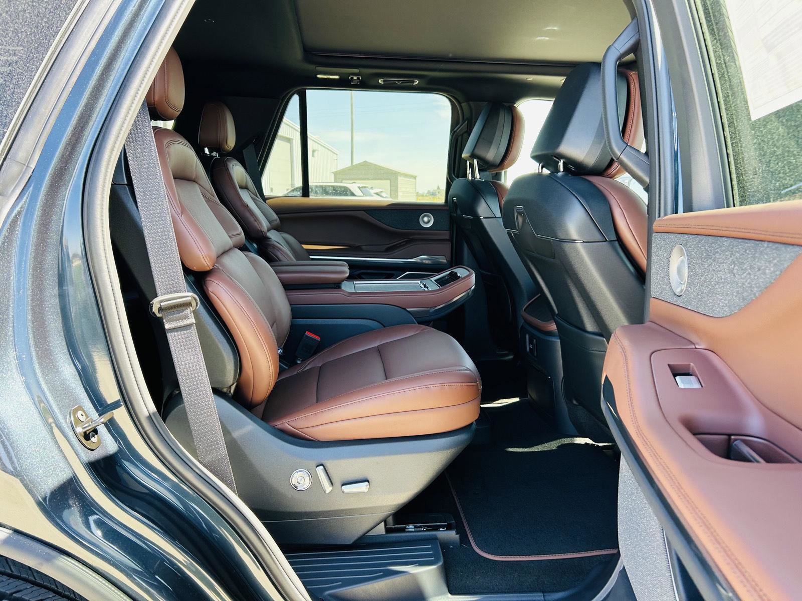 New 2026 Lincoln Navigator Reserve image 45