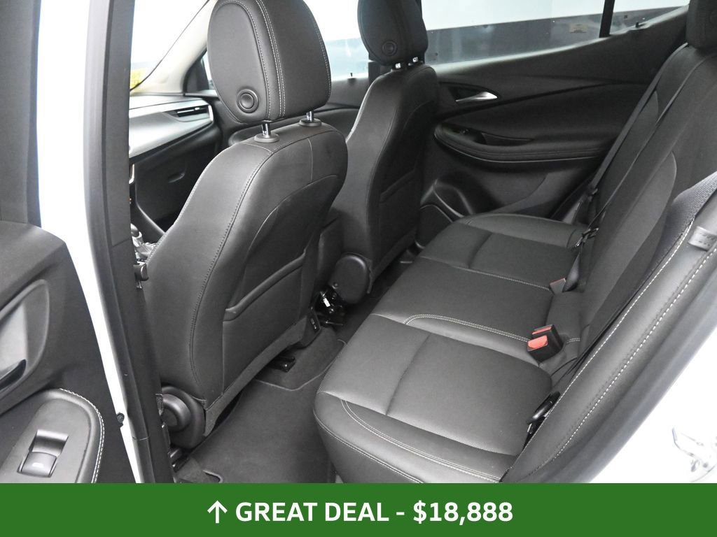 Used 2024 Buick Encore GX Sport Touring image 19