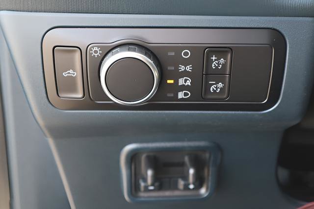 New 2026 Ford Maverick Lariat w/ 4K Tow Package AWD/4WD image 14