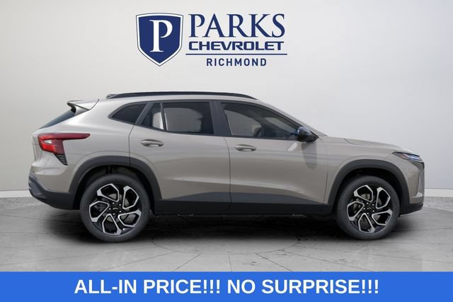 New 2026 Chevrolet Trax RS w/ Sunroof Package FWD image 8