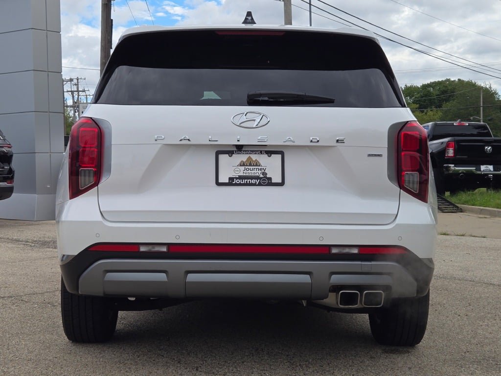 Used 2025 Hyundai Palisade SEL AWD/4WD image 14