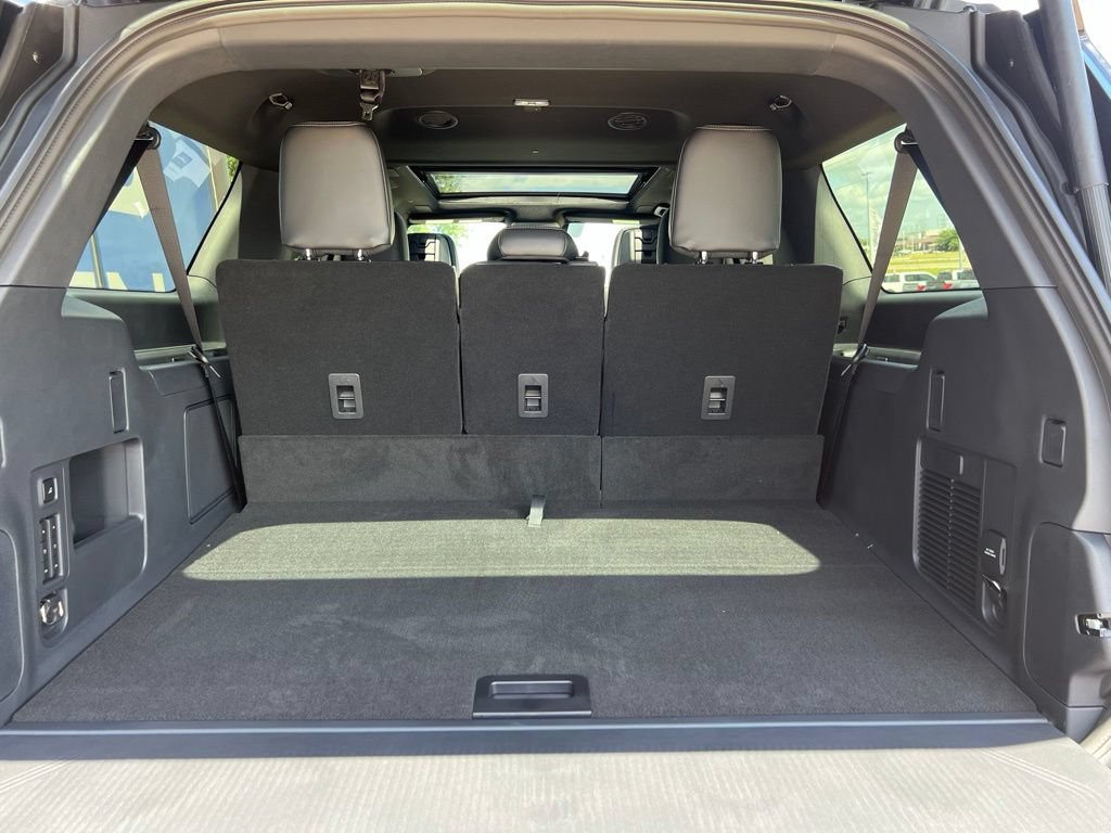 New 2026 Ford Expedition Max Platinum w/ Stealth Performance Package AWD/4WD image 11