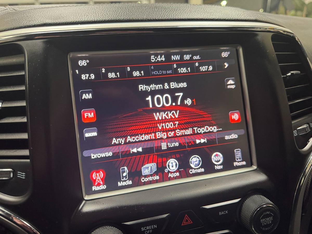 Used 2014 Jeep Grand Cherokee SRT AWD/4WD image 23