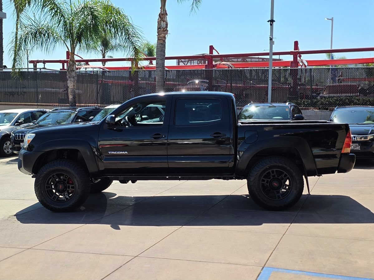 Used 2014 Toyota Tacoma 4x4 Double Cab image 9