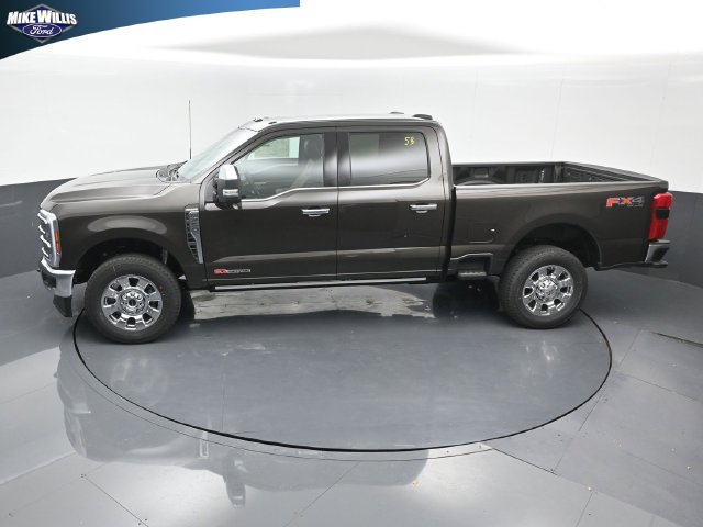 Used 2025 Ford F250 King Ranch w/ Chrome Package AWD/4WD image 12