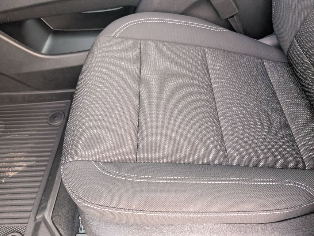 New 2026 Chevrolet Traverse LT w/ LPO, Floor Liner Package image 23