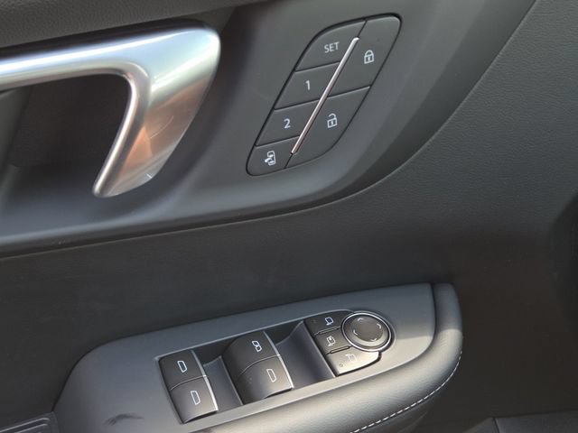 New 2026 Buick Enclave Sport Touring w/ Power Package FWD image 29