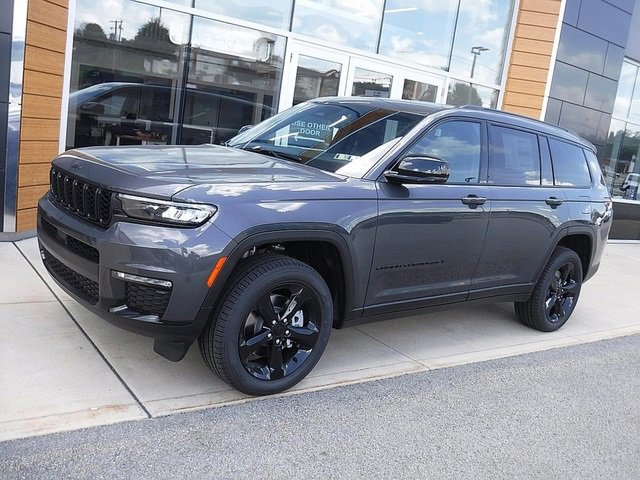 New 2025 Jeep Grand Cherokee L Limited w/ Black Appearance Package
