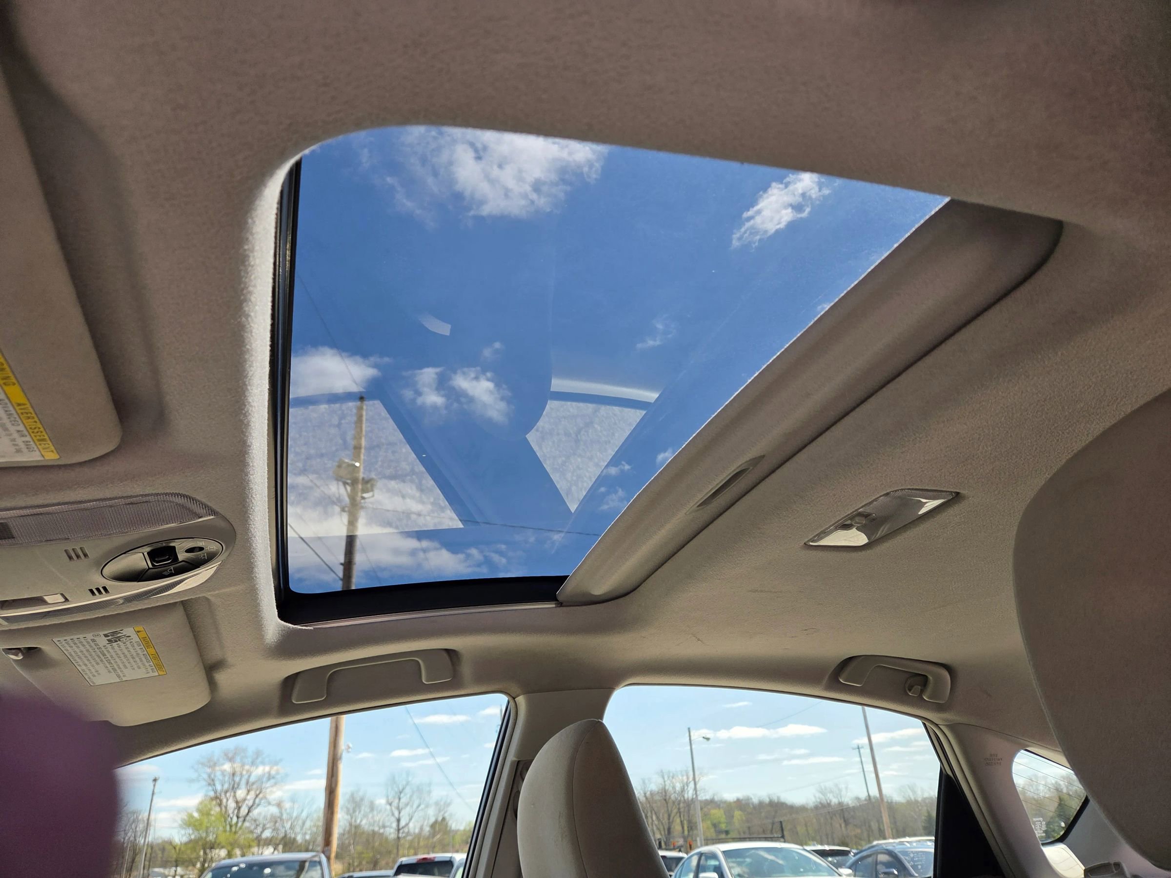 Used 2012 Toyota Prius Three w/ Solar Roof Pkg FWD image 14