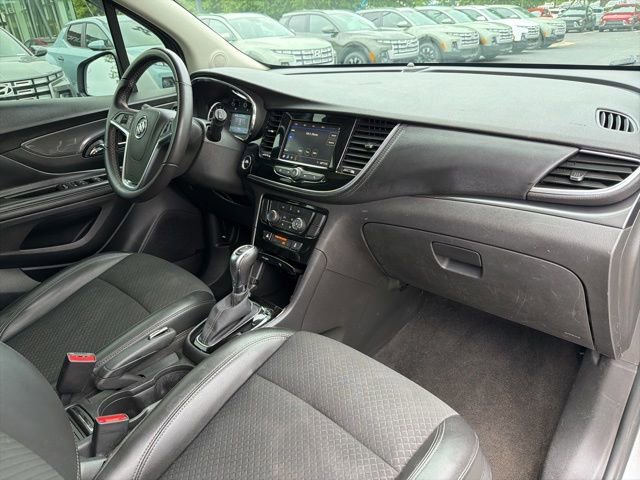 Used 2022 Buick Encore Preferred w/ Safety Package FWD image 34