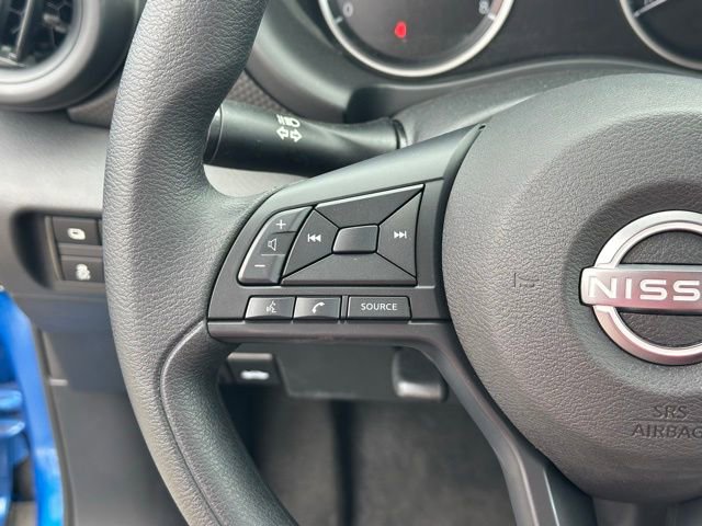 Used 2025 Nissan Kicks Play S image 34
