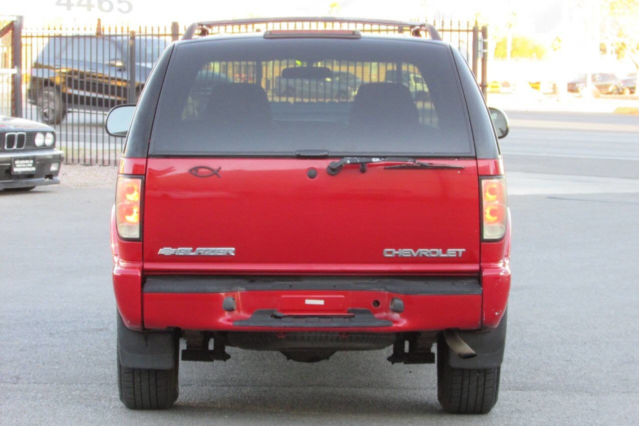 Used 2003 Chevrolet Blazer LS w/ Preferred Equipment Group image 6