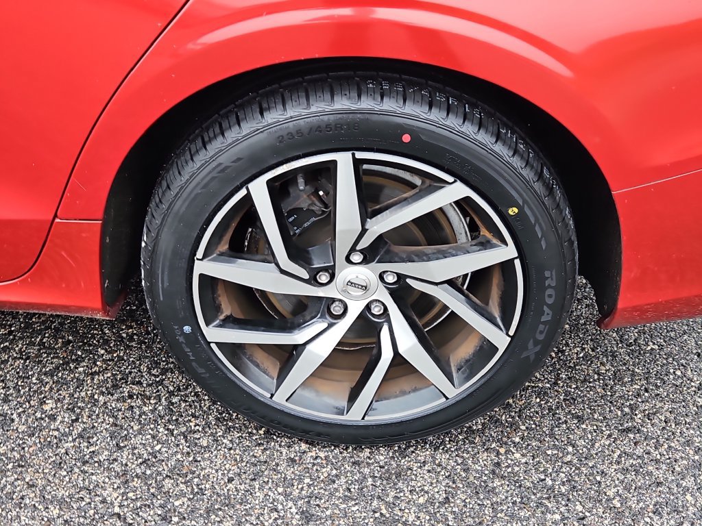 Used 2019 Volvo S60 T6 Momentum AWD/4WD image 8