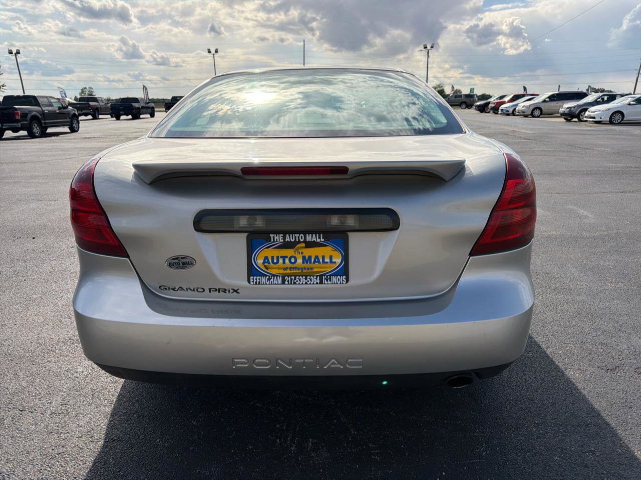 Used 2008 Pontiac Grand Prix FWD image 15