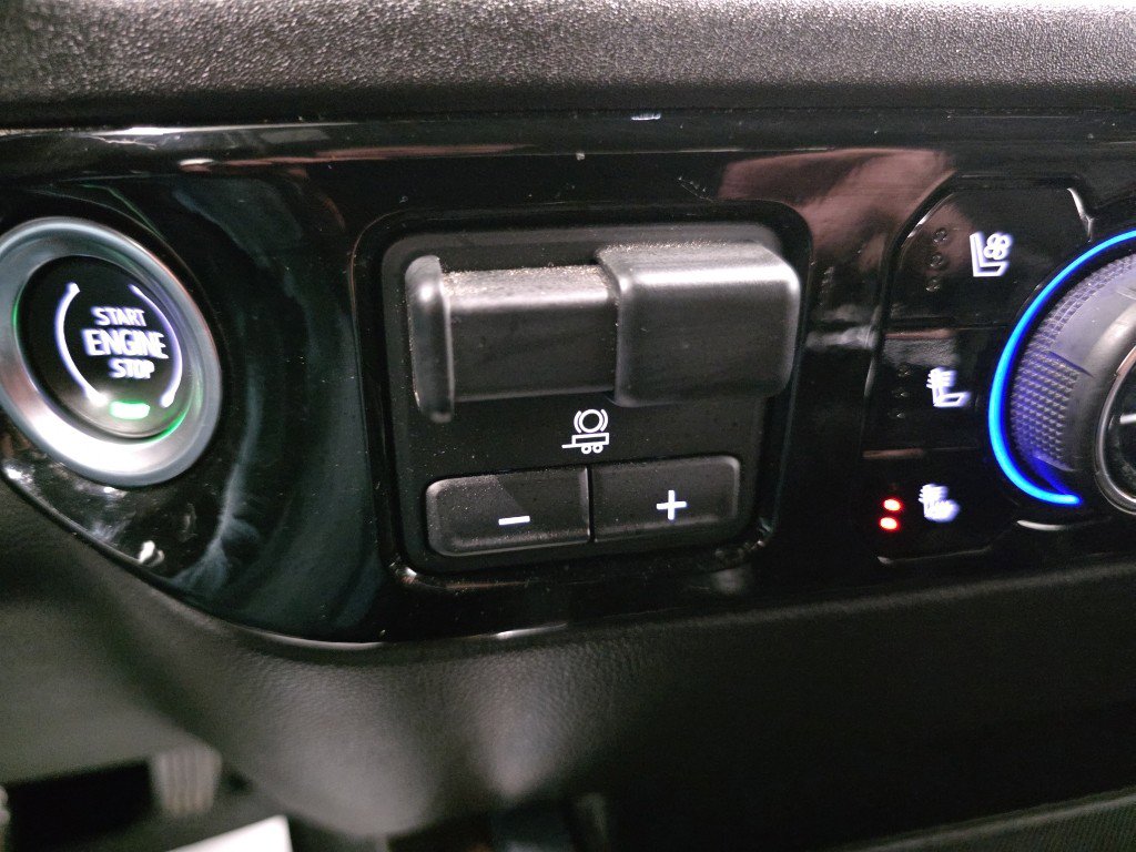 Used 2022 Chevrolet Silverado 1500 High Country w/ Z71 Off-Road Package image 26