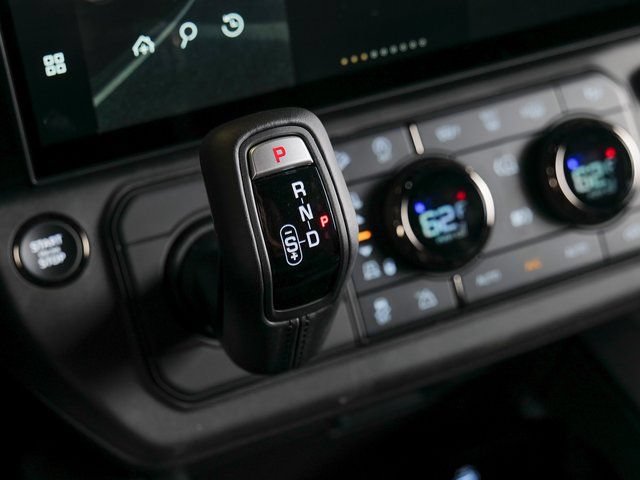 New 2026 Land Rover Defender 110 AWD/4WD image 13