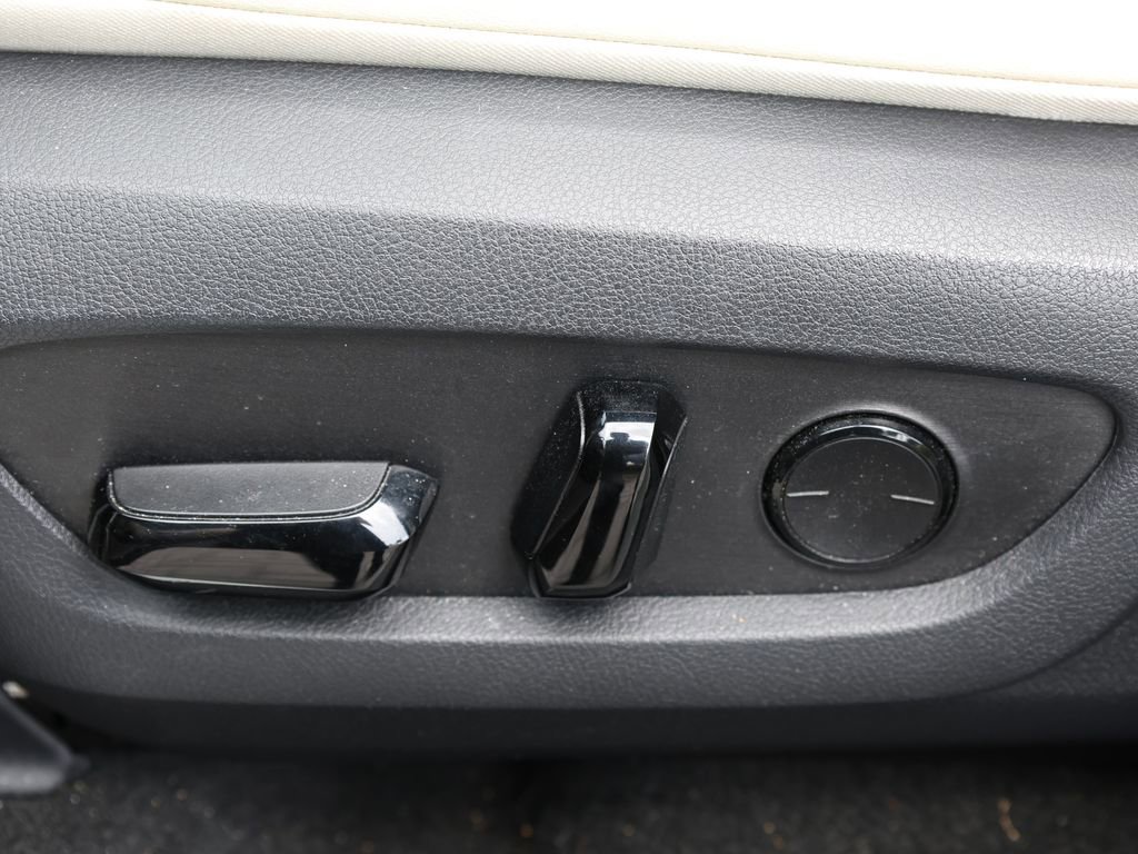 Used 2022 Lexus NX 250 FWD image 16