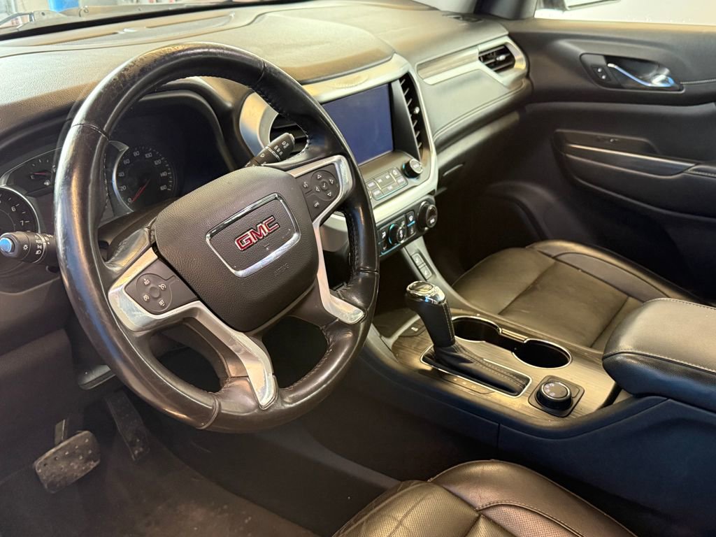 Used 2019 GMC Acadia SLT image 14
