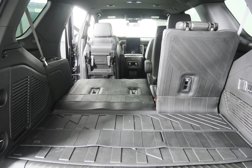 Used 2026 GMC Yukon Elevation AWD/4WD image 17