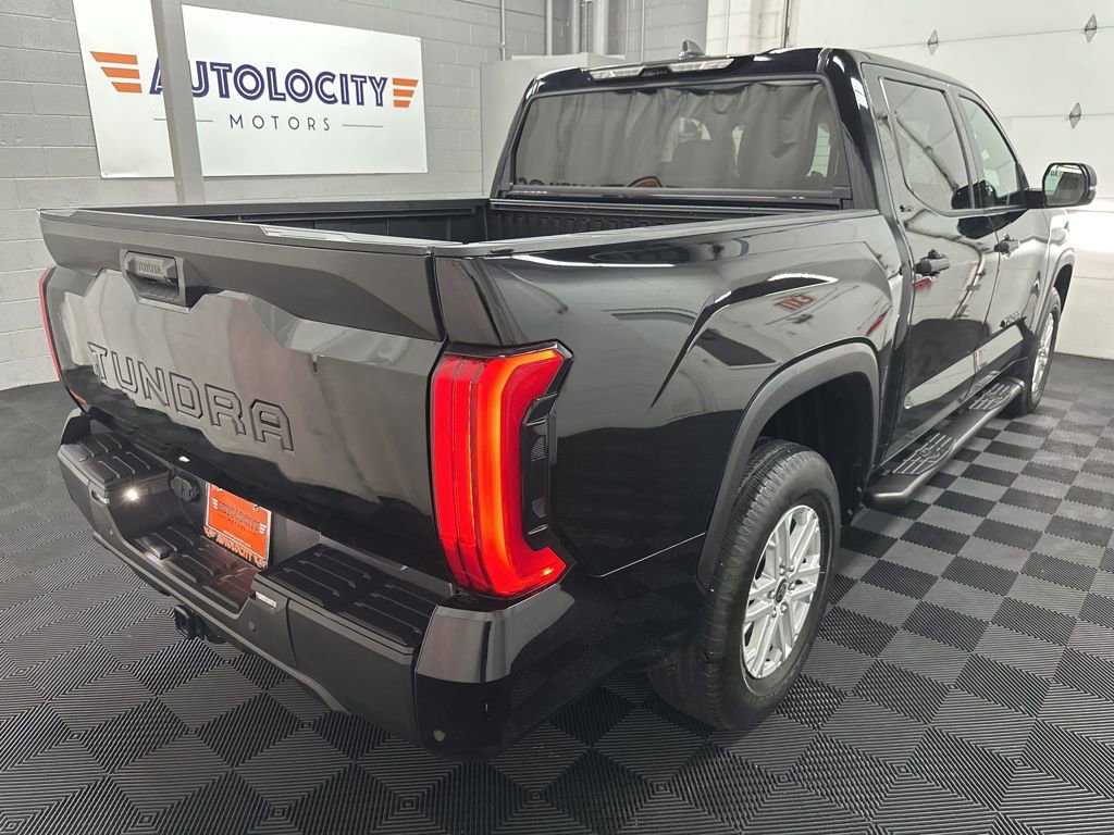 Used 2024 Toyota Tundra SR5 w/ SR5 Convenience Package AWD/4WD image 9