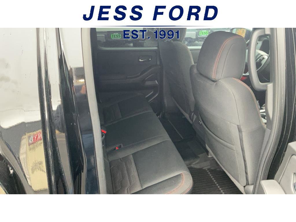 Used 2022 Nissan Frontier PRO-4X w/ Off-Road Protection Package image 12