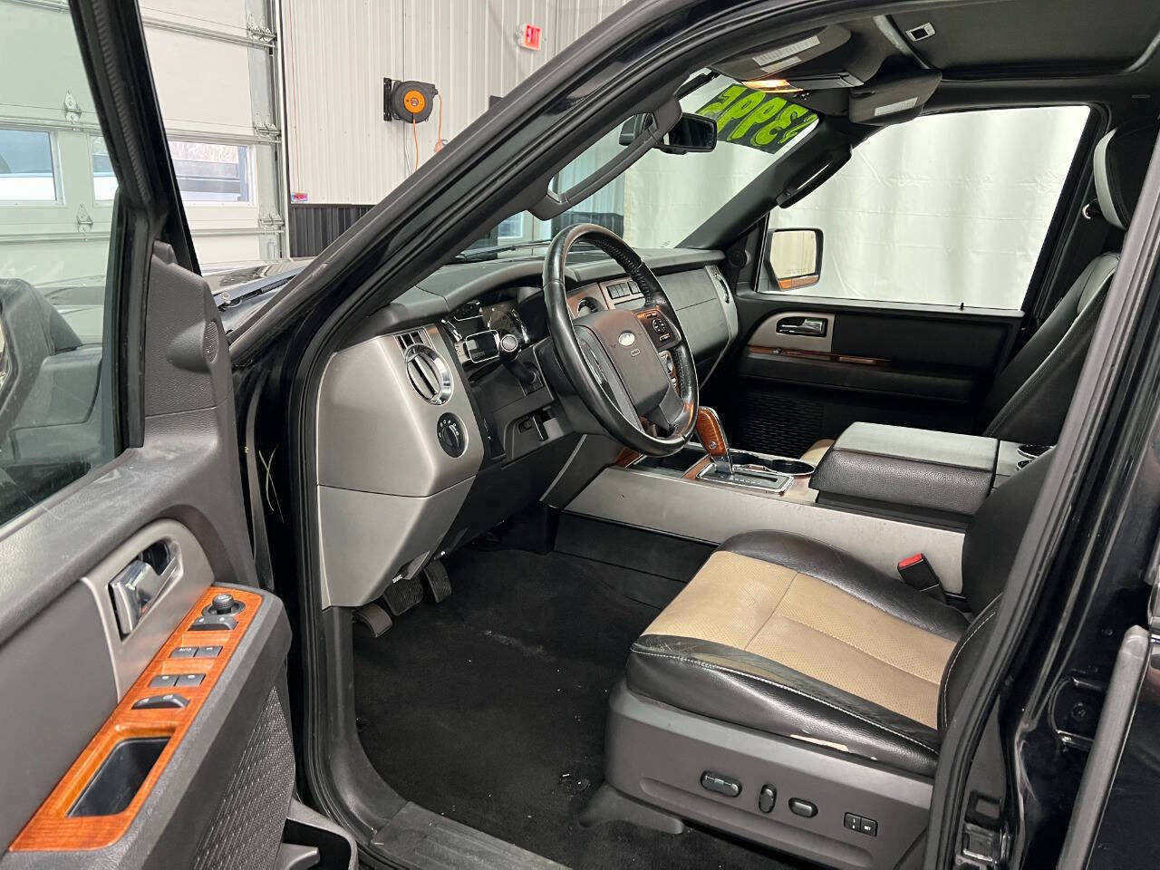 Used 2008 Ford Expedition Eddie Bauer AWD/4WD image 7