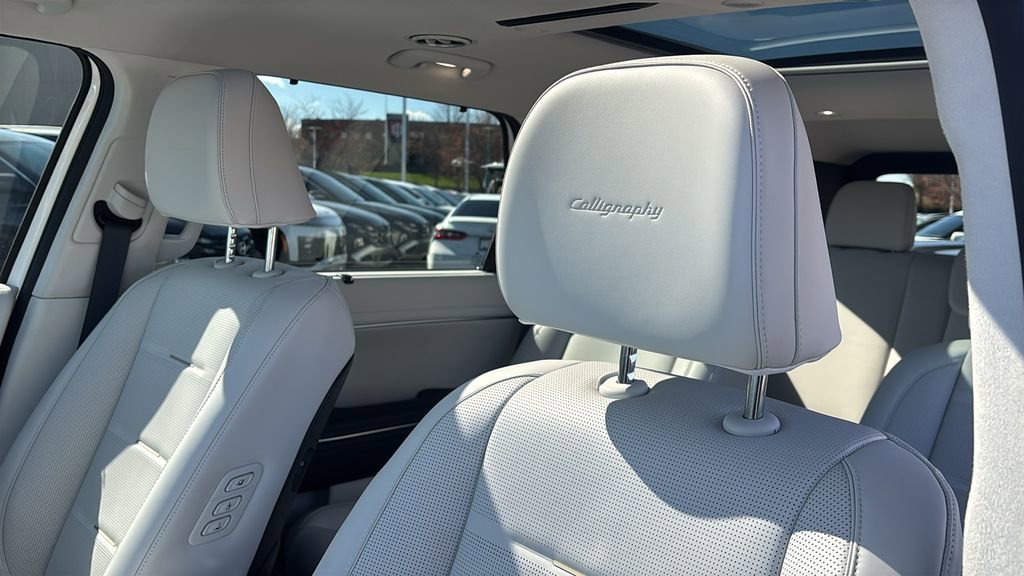 Used 2026 Hyundai Palisade Calligraphy image 25
