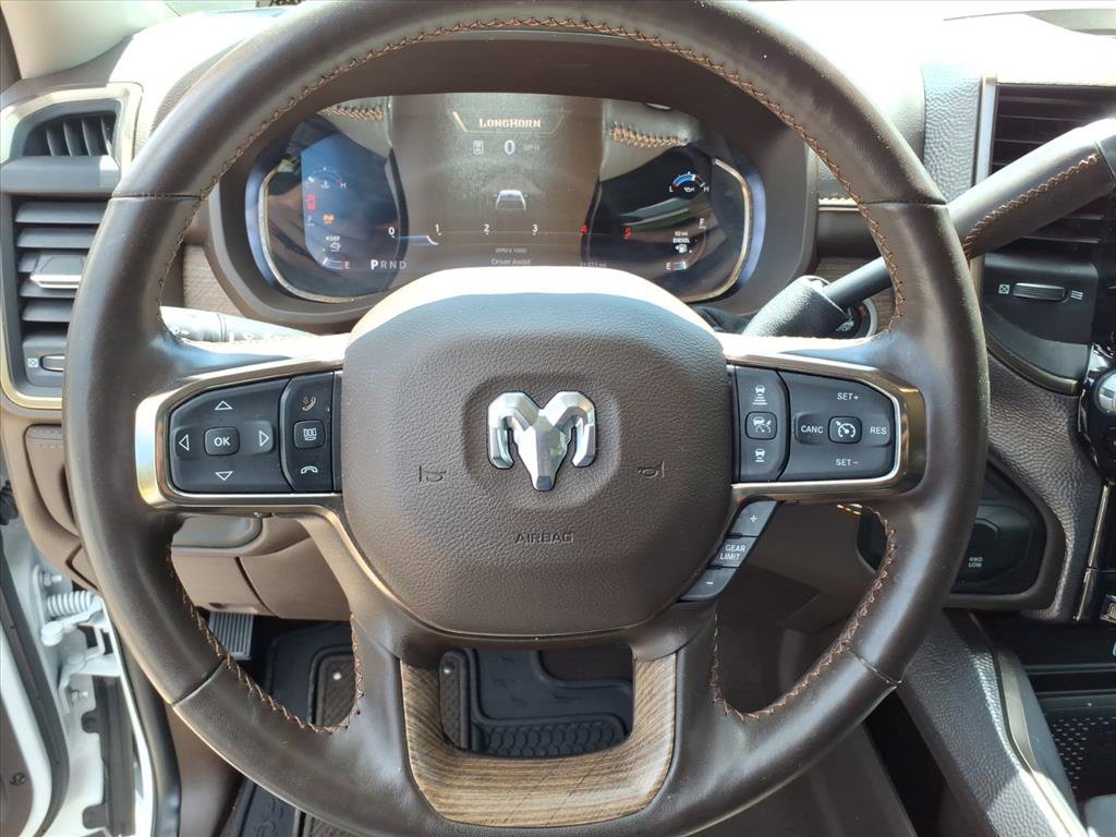 Used 2025 RAM 3500 Longhorn AWD/4WD image 11