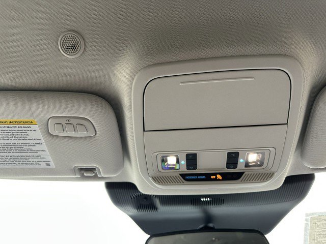 Used 2025 Ford Explorer Active w/ Active Comfort Package image 23