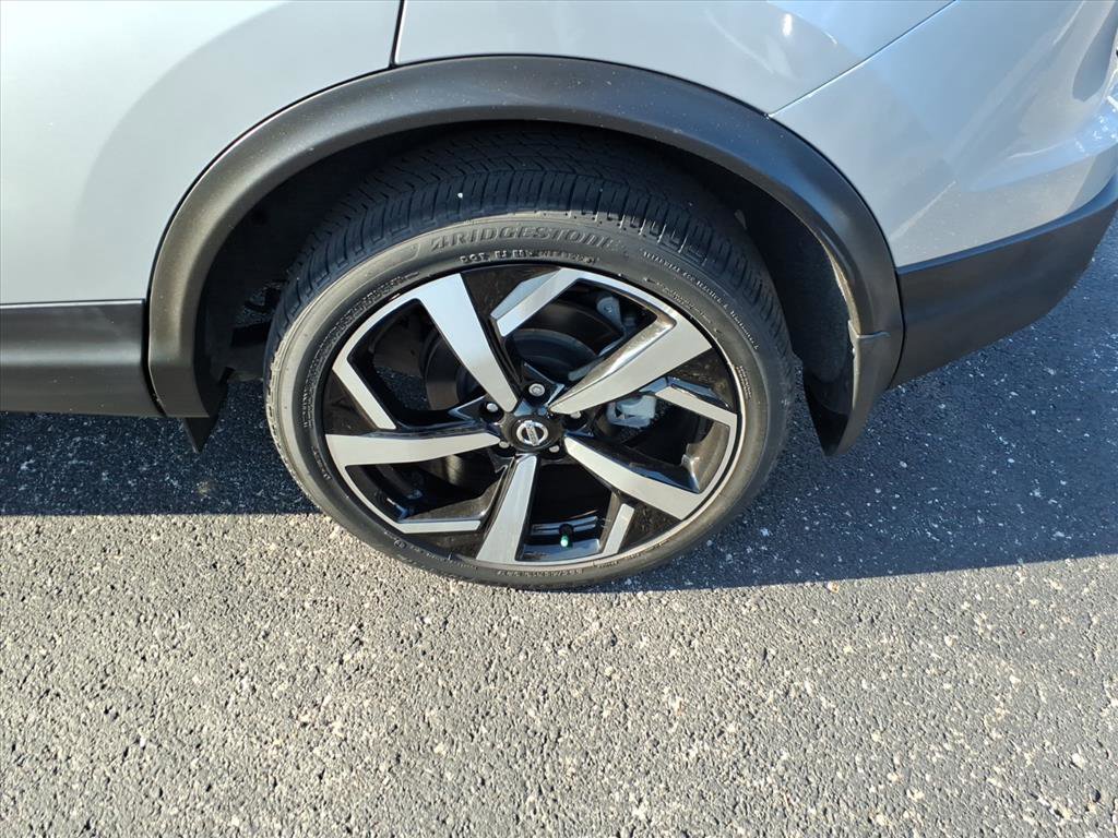 Used 2022 Nissan Rogue Sport SL image 7