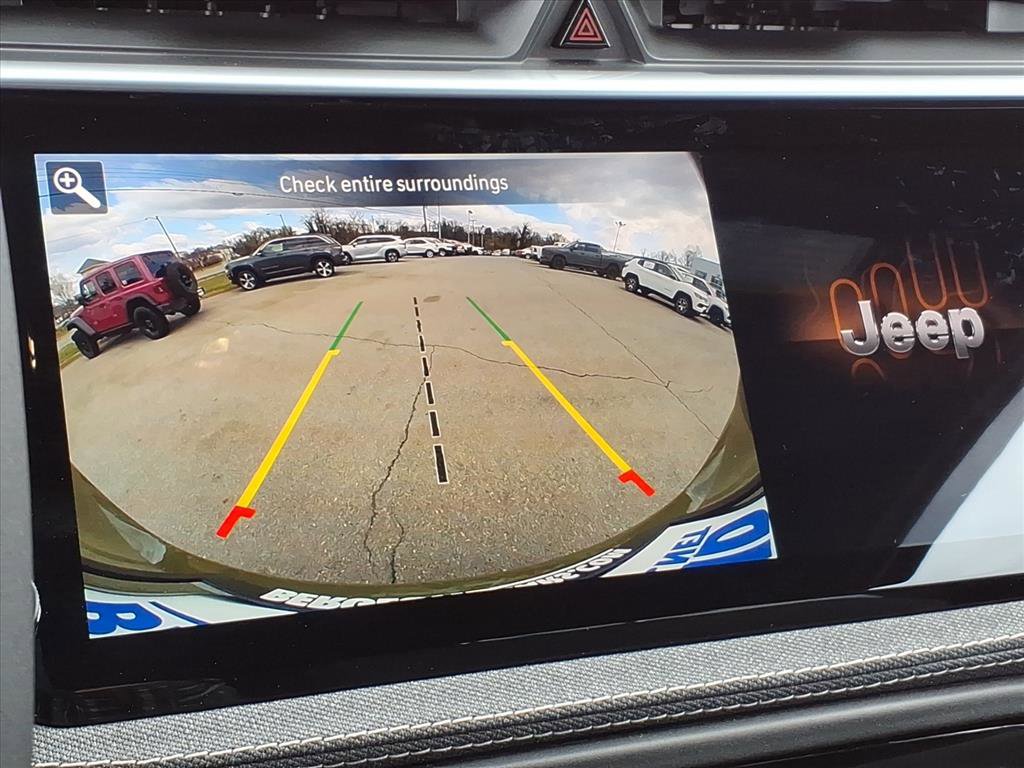 New 2026 Jeep Cherokee Laredo image 24