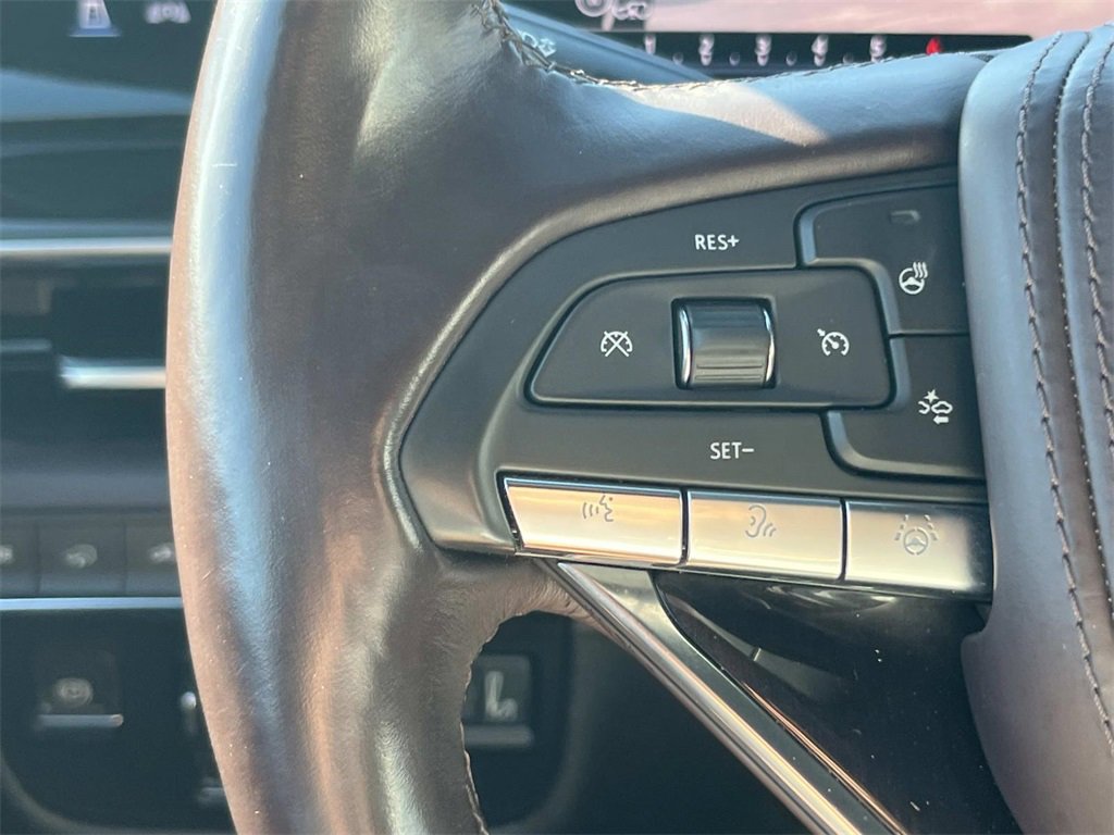 Used 2021 Cadillac Escalade Sport Platinum image 26