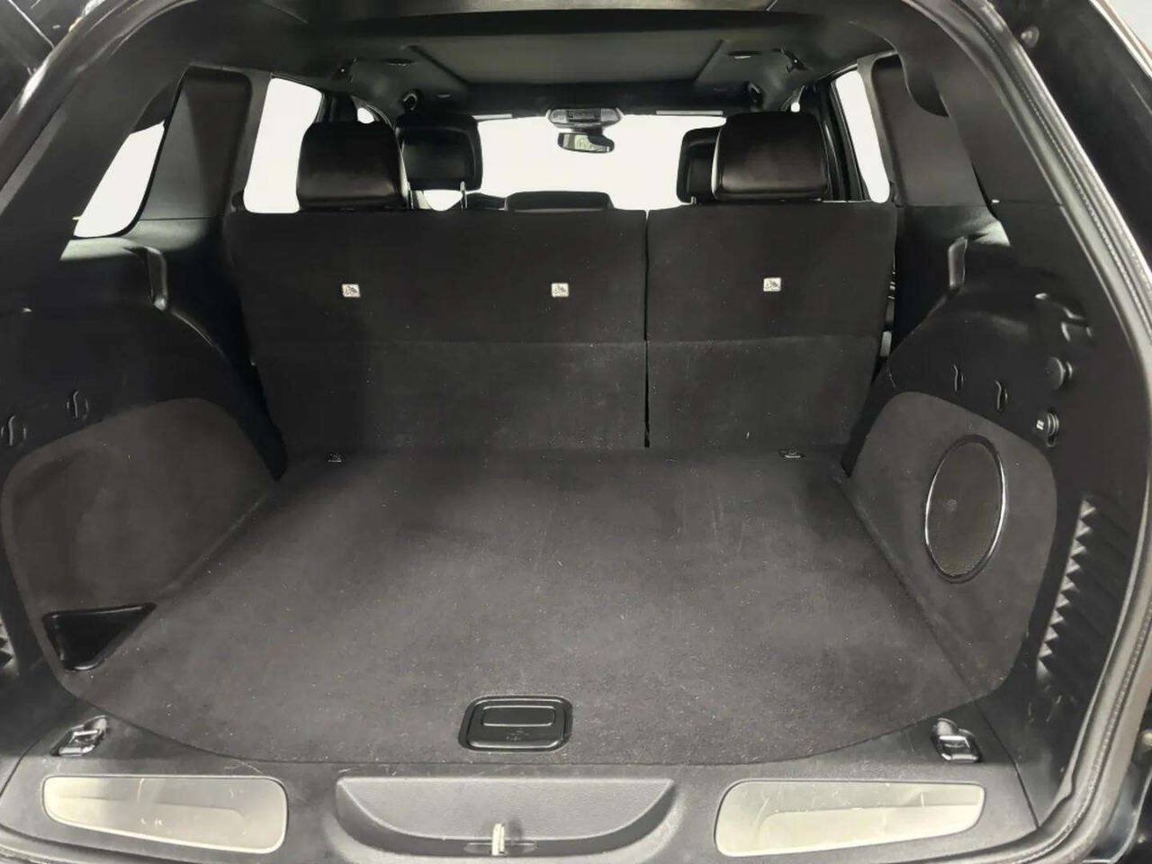Used 2019 Jeep Grand Cherokee Limited w/ Luxury Group II AWD/4WD image 6