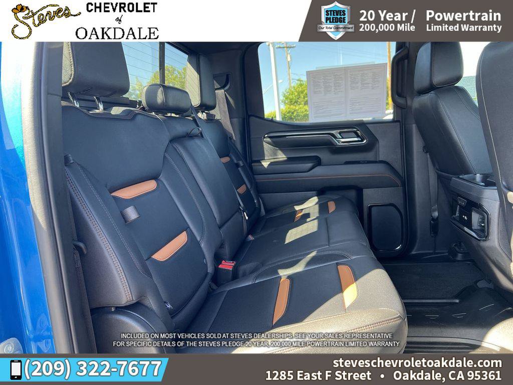 Used 2023 GMC Sierra 1500 AT4 w/ Technology Package AWD/4WD image 31