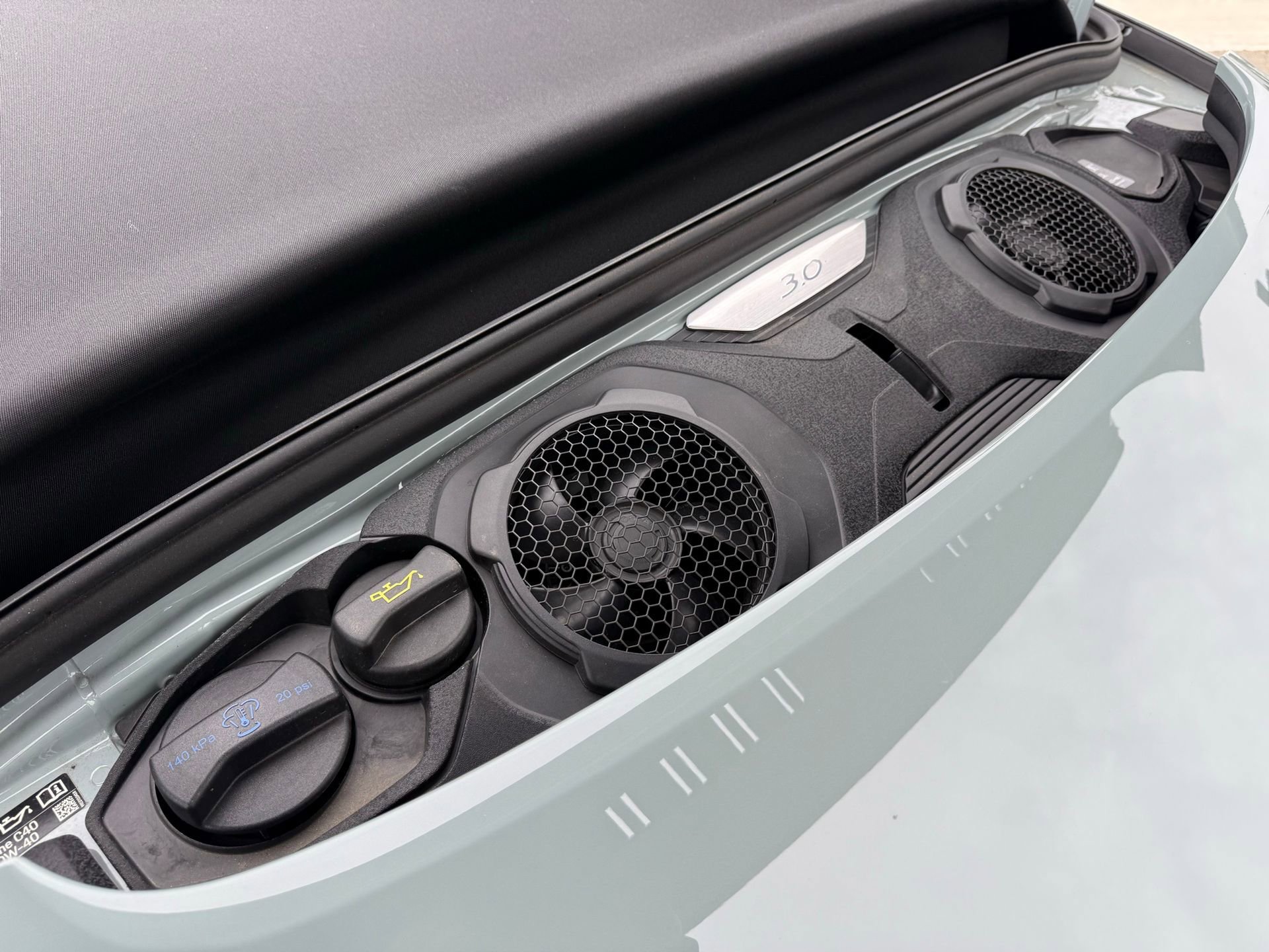 Used 2025 Porsche 911 Carrera image 36