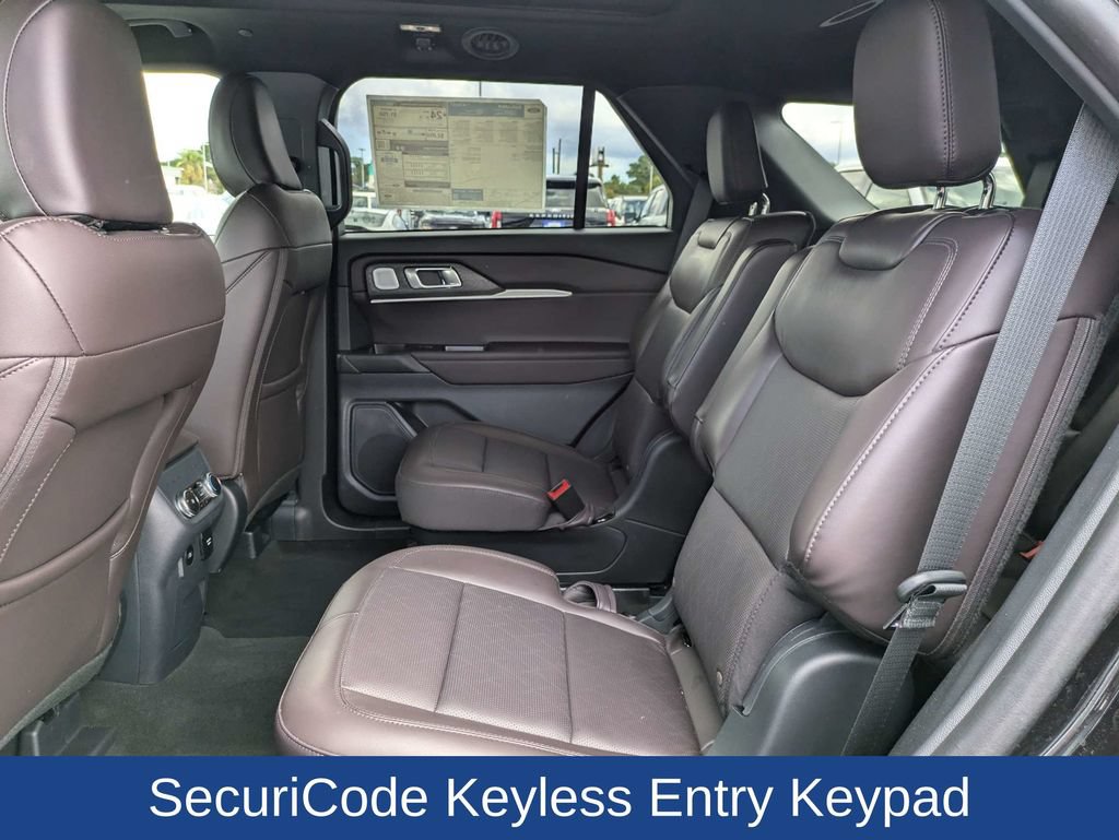 Certified 2026 Ford Explorer Platinum RWD image 15