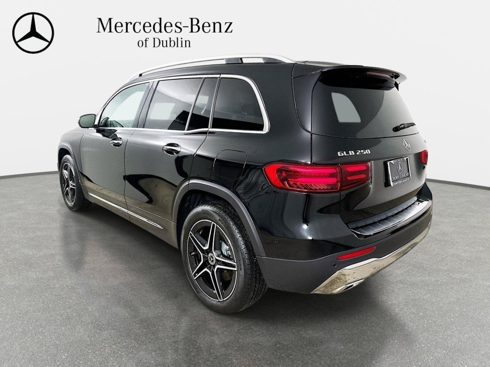 Used 2026 Mercedes-Benz GLB 250 4MATIC image 7