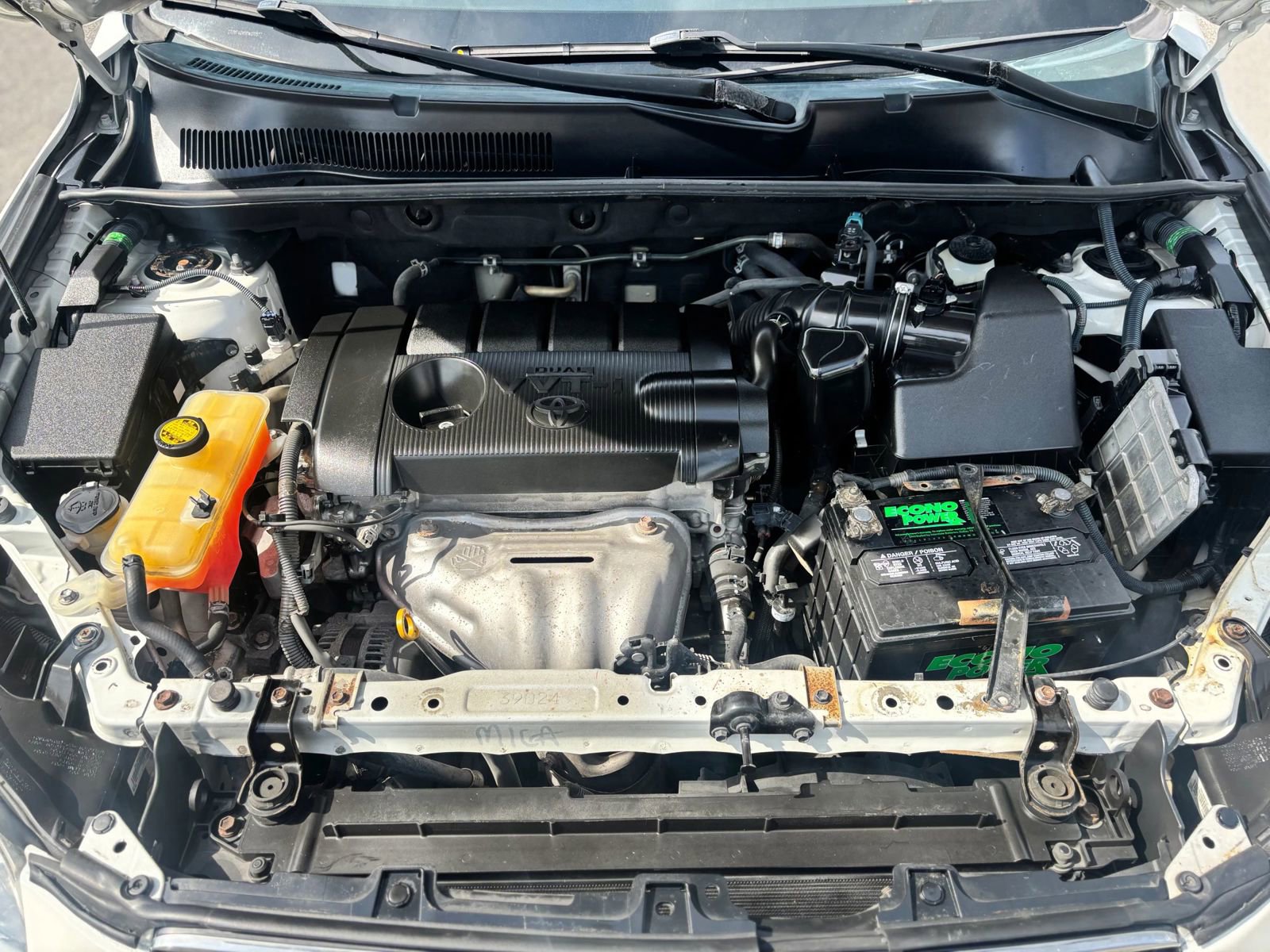 Used 2011 Toyota RAV4 Limited w/ Limited Extra Value Pkg image 9