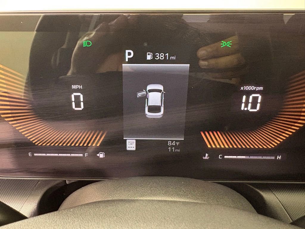 New 2026 Kia K4 LXS image 25