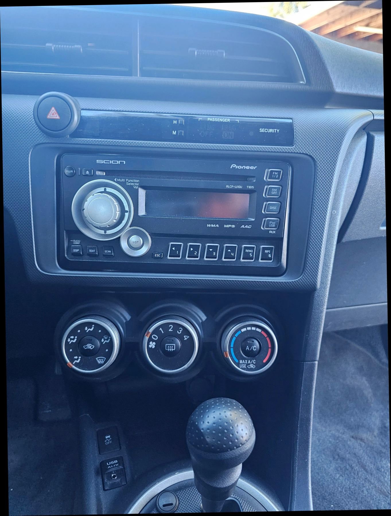 Used 2011 Scion tC image 22